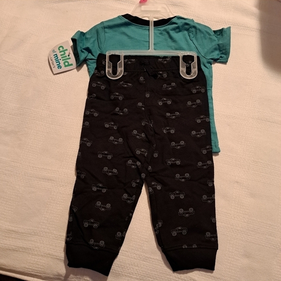 Child of Mine by Carter's tshirt & pants set, 12 or 18 months, New - Picture 3 of 10